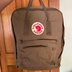 SOLD Fjallraven Kanken Backpack